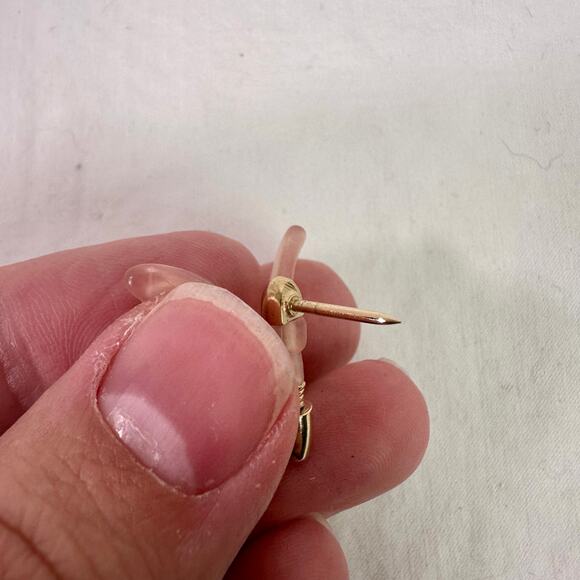 3/$20 Avon VTG Small Goldtone and Pink Lucite Wings Moveable Butterfly Pins - Picture 4 of 6